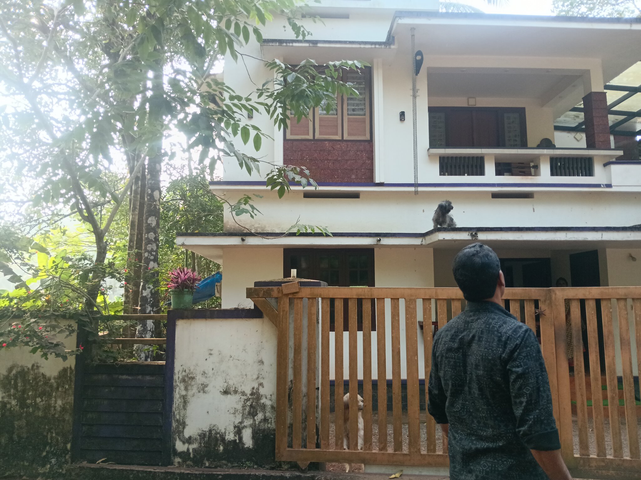 House for sale karanthoor konott 